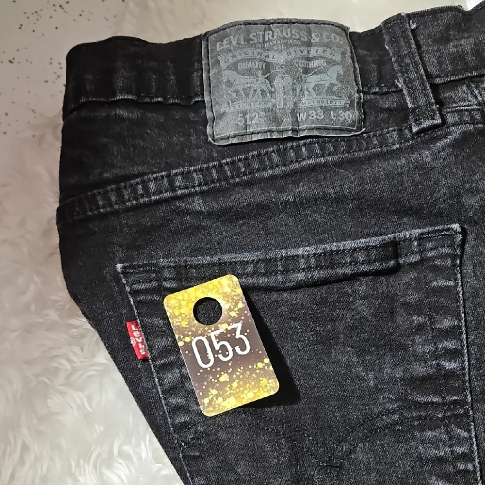 Levi's Men's Dark Gray Straight Jeans